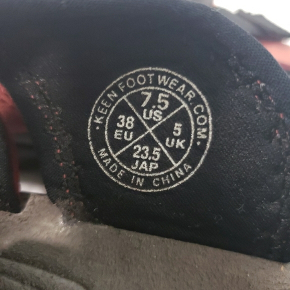 Keen Slip-on Sandals Size 7.5 Burnt Orange - Picture 2 of 5